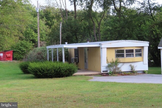 Photo - 14169 Buchanan Trail W House
