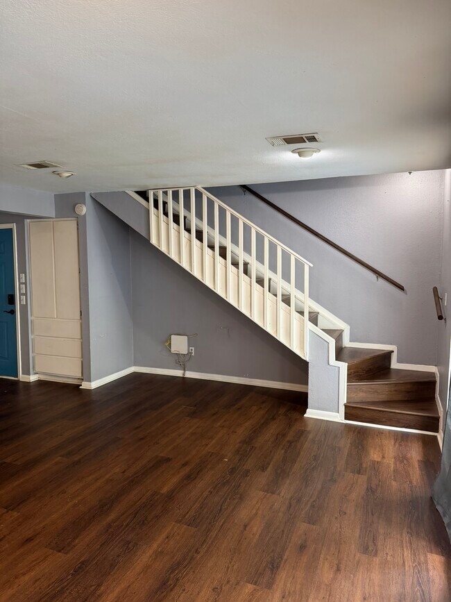 Photo - 126 Harbour Ln