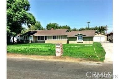 Photo - 1901 W Page Ave