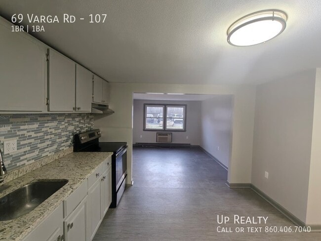 Photo - 69 Varga Rd Unit 107