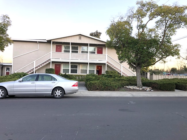 Photo - 102 El Carmelo Ave Apartments Unit 102