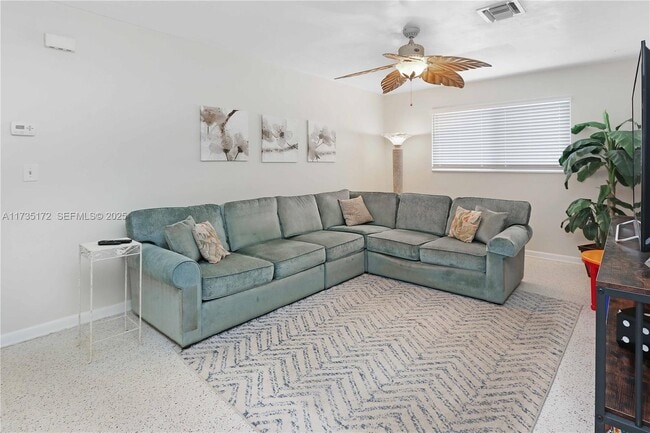 Building Photo - 330 Van Buren St