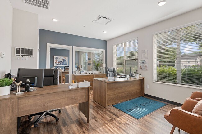 Photo - DeSales Flats Apartments*