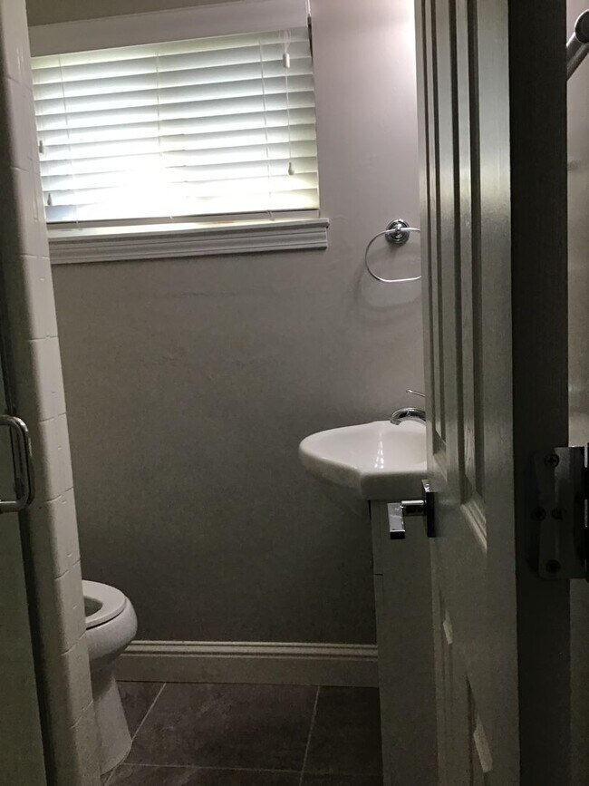 Photo - Beautiful 3 bedroom rental