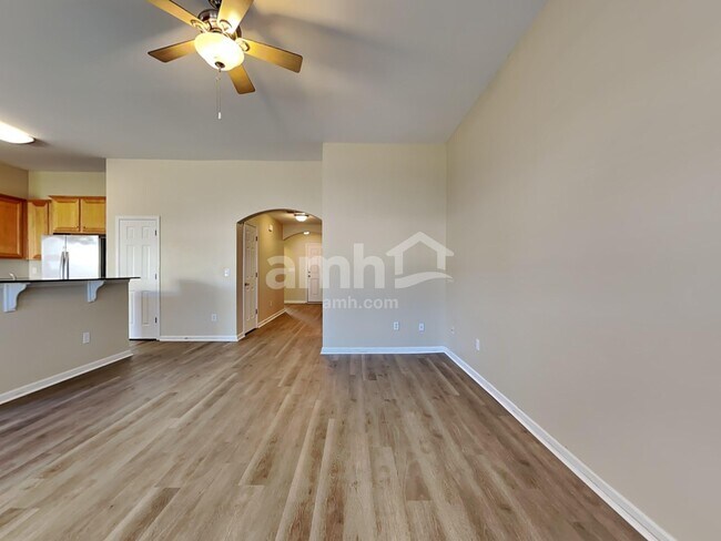 Photo - 411 Pine Hill Ln