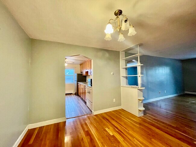 Photo - 39 Montvale Ave Unit 9