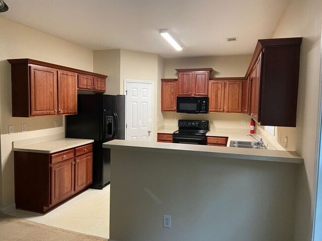 Photo - 4BR Home w/ Fireplace + 2-Car Garage in Snellville