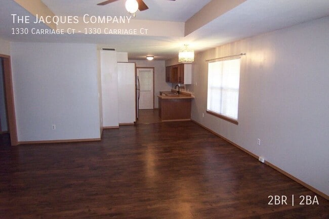 Photo - 1330 Carriage Ct Unidad 1330 Carriage Ct