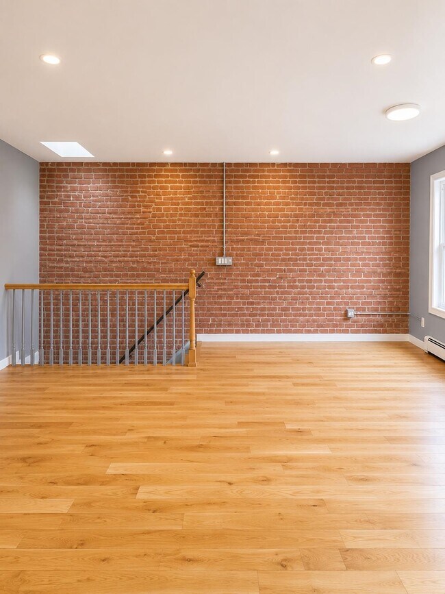 Photo - 130 Monticello Ave Unidad 2nd floor