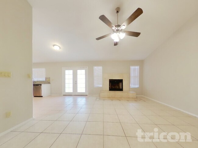 Photo - 11944 N 68th Ln