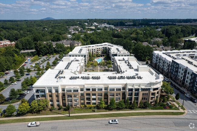 Reserve Decatur Apartments