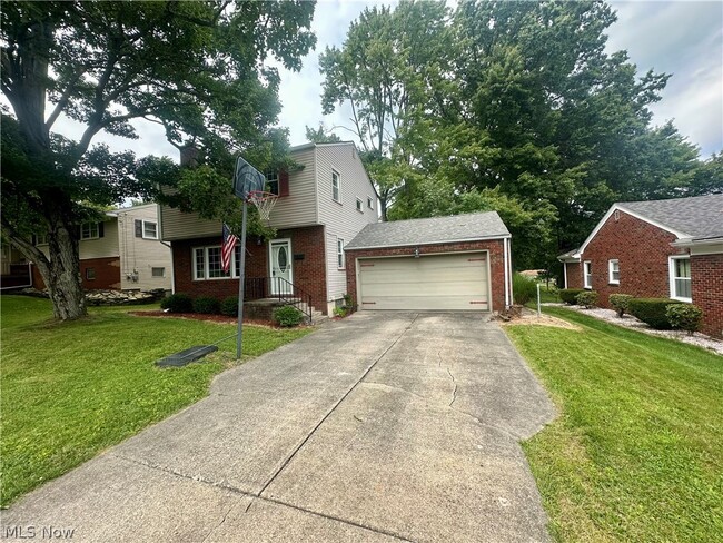 Building Photo - 2992 Eldora Dr