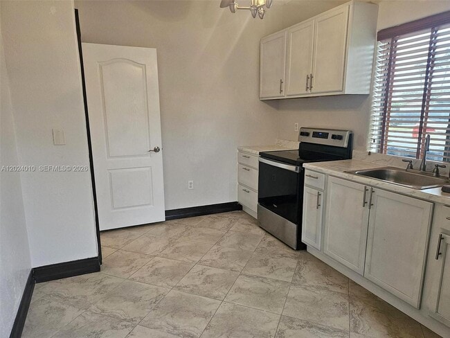 Photo - 15320 SW 305th St Unidad 1