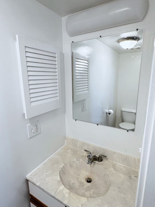 Photo - 304 N 8th St Unit 304 N 8th Street  N