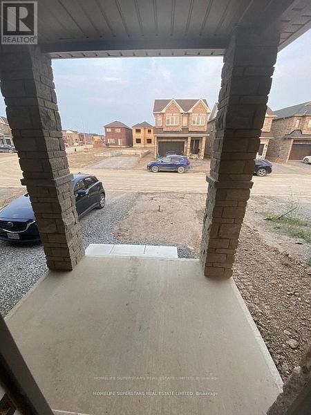 Photo - 212 Palace St