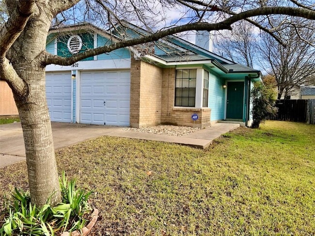 Building Photo - 1402 Byers Ln