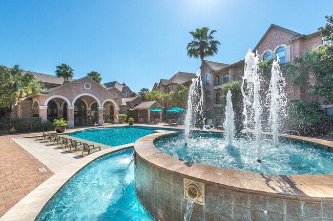 Building Photo - Melia Medical Center Rental