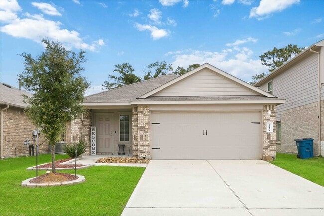 Building Photo - 22434 Forest Gorge Ln