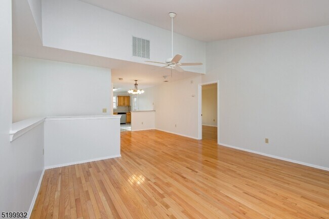 Photo - 417 Ripley Ct