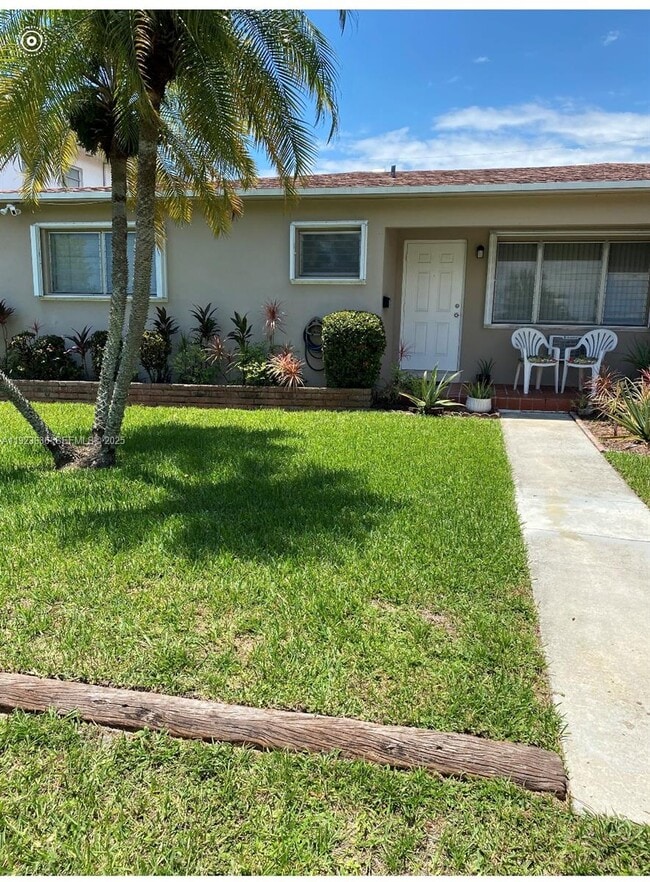 Building Photo - 1620 Liberty St Unit E