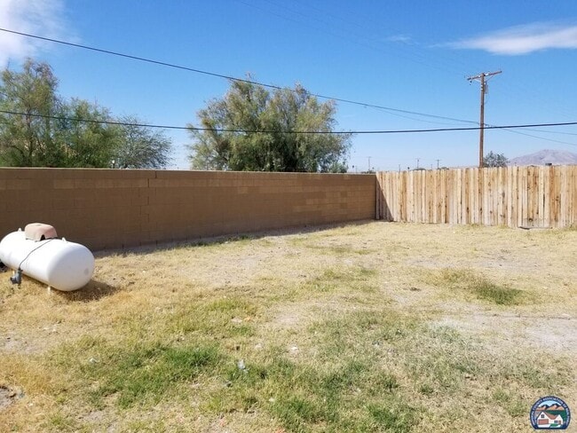 Photo - 1273 Court Ave