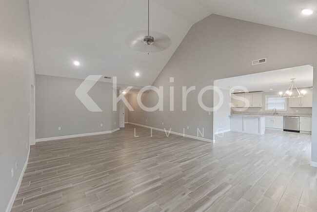 Photo - 93 Old Orchard Rd