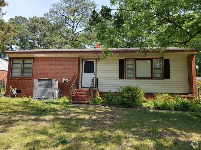 Building Photo - 5435 Birch Rd Rental