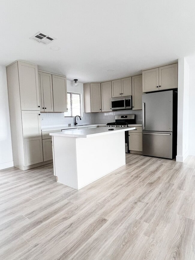 Photo - Stunning Single Story in Henderson