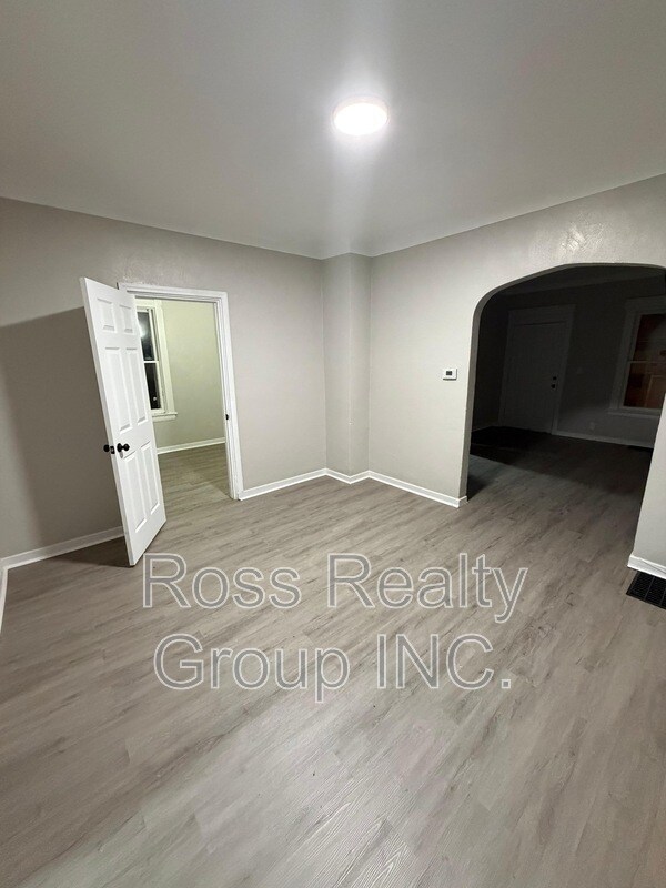 Photo - 1527 Tecumseh St