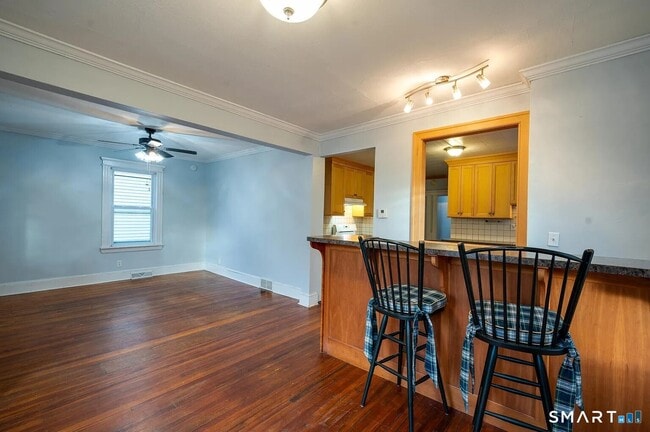 Photo - 166 Beaver St Unidad 1