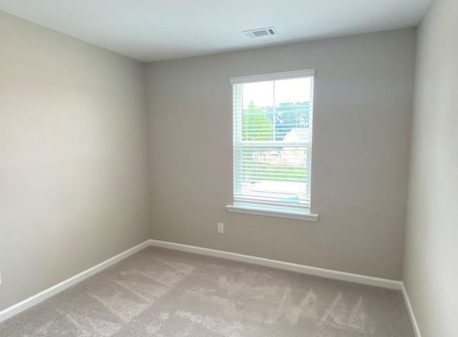 Photo - 4627 Waxwing St