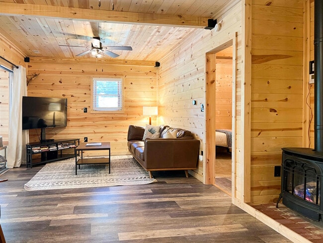 Photo - N3163 Tamarack Rd