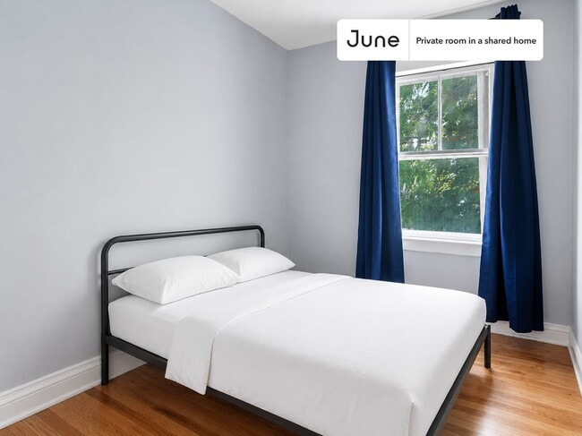 Building Photo - Room in Shared 6 bed/1.5 bath home in Brighton
