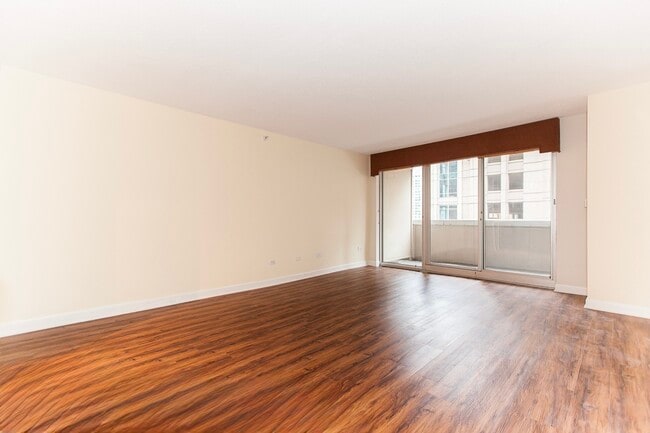 Photo - 545 N Dearborn St Unit 902