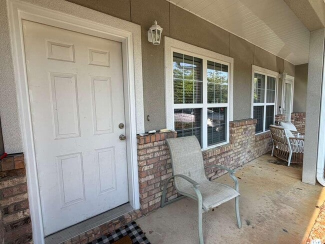 Photo - 1529 Bentley Cir