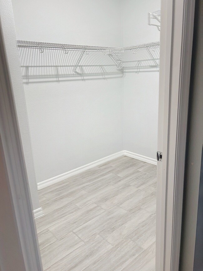 Photo - 469 Ogelthorpe Dr