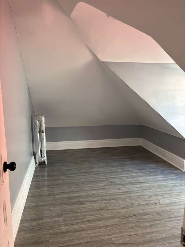 Photo - 74-78-78 Baldwin Ave Unit 3