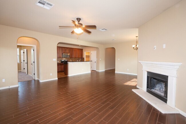 Photo - Three Bedroom home in the Legends Vista Community in Round Rock