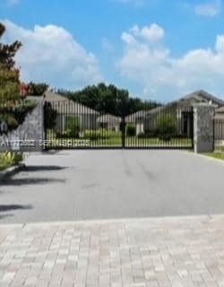 Photo - 8248 Campbell Xing Wy