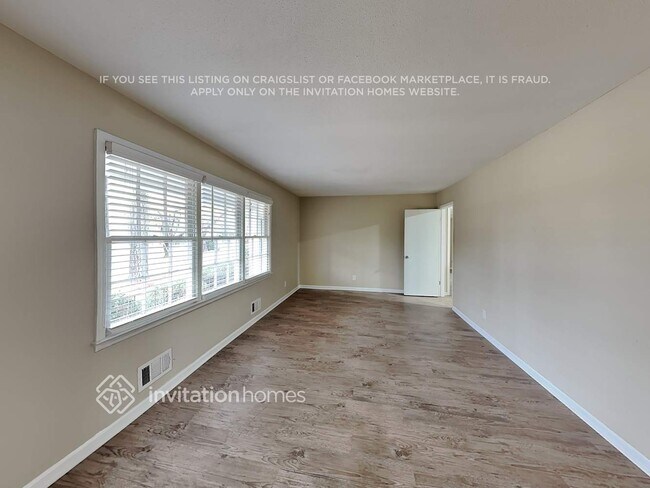 Photo - 1271 Little Acres Pl NE