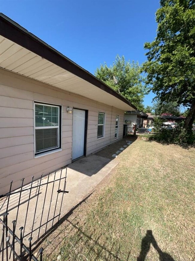 Photo - 1308 NW Williams Ave