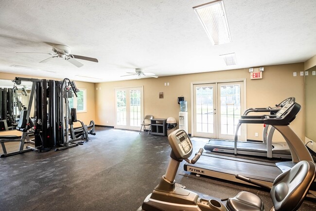 Cardio Machines, Weights, and Water