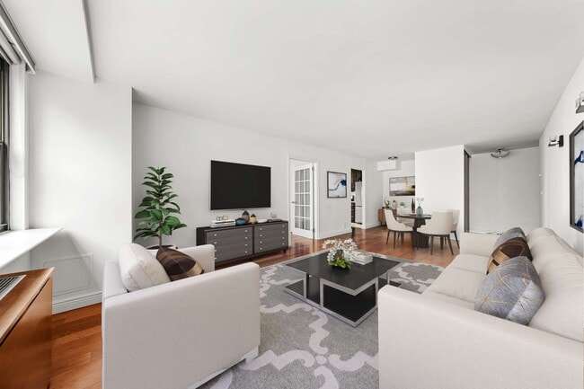 Photo - 225 E 36th St Unidad 9-E