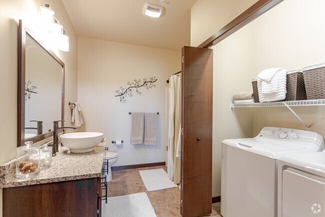 2BR, 2BA - F