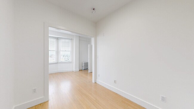 Photo - 17 Hermann St Unidad 305