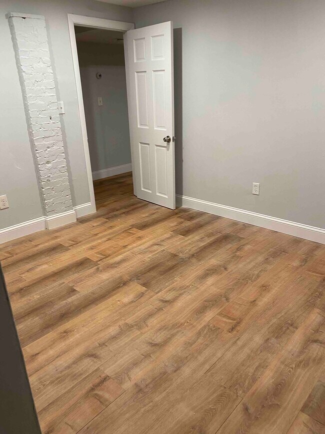 Photo - 12 O St Apartamentos