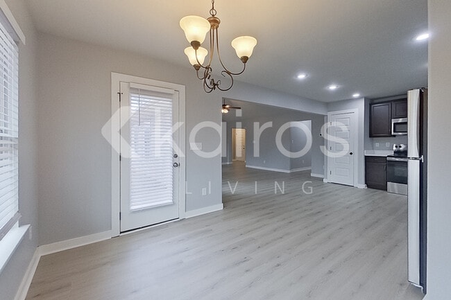 Photo - 496 Ford Chapel Rd