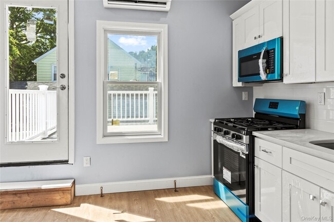 Photo - 51 Spring St Unit B