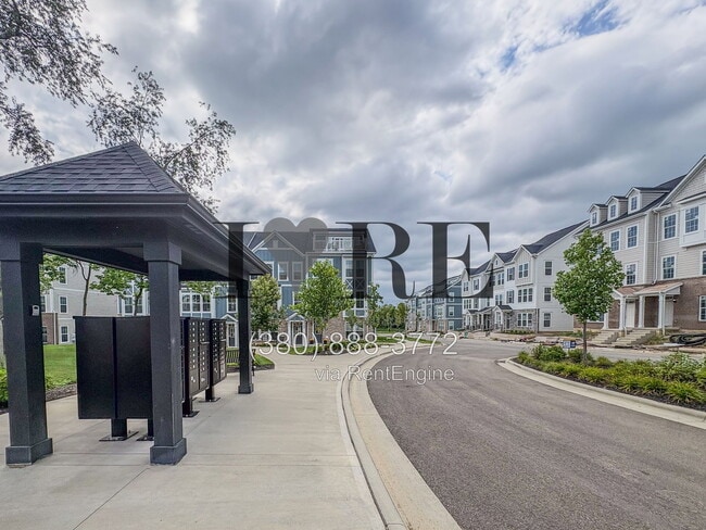 Photo - 357 Hockberry Ave