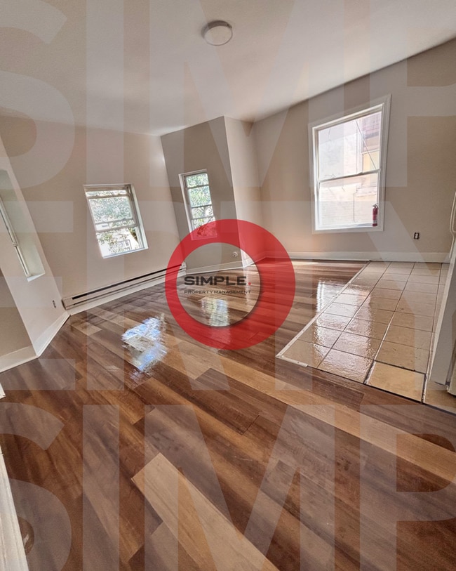 Photo - 228 N 4th St Unidad Apartment 2